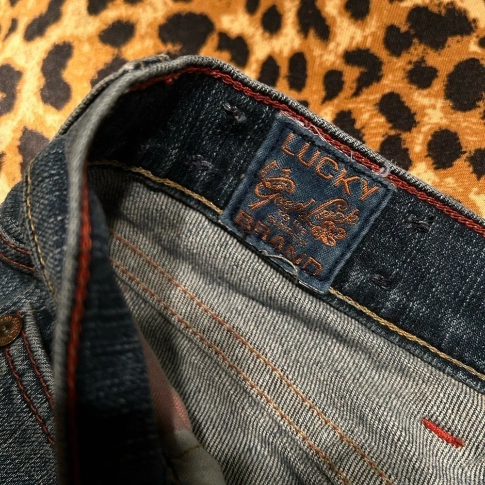 Lucky Brand Dark Wash Cropped Jeans - Picture 5 of 9